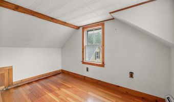 405 Western Ave, Augusta, ME 04330