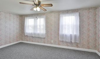 1717 W CEDAR St, Allentown, PA 18104