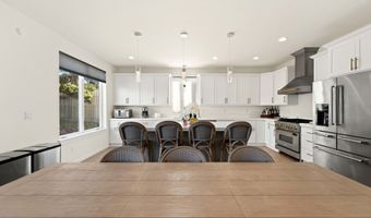 1575 BEACH LOOP Dr SW, Bandon, OR 97411