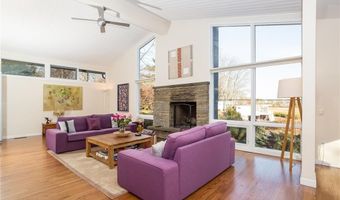 22 Dock Rd, Norwalk, CT 06854