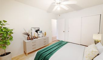 1642 Kewalo St 202, Honolulu, HI 96822