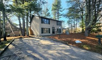 3 Lakeview Dr, Narragansett, RI 02882