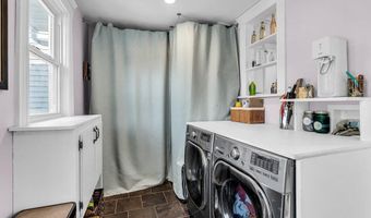 512 8th Ave, Belmar, NJ 07719