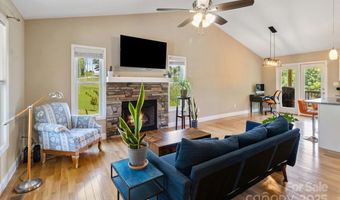 39 Curtis Miles Rd, Alexander, NC 28701