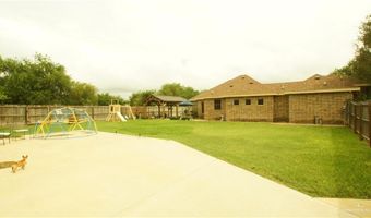 1608 N San Antonio St, Alton, TX 78573