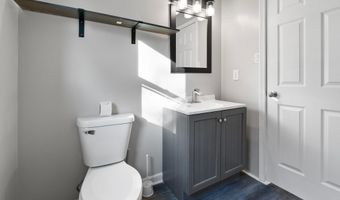 1240 W Sumner Ave, Indianapolis, IN 46217