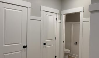 10487 Poppy Ln, Allendale, MI 49401