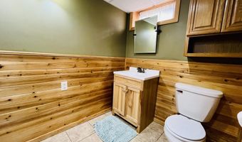 117 Elizabeth Dr, Aberdeen, SD 57401