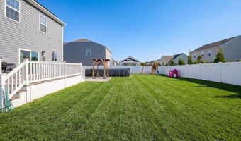 9 LOOKOUT Ave, Barnegat, NJ 08005