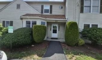 60 Saddle Grn B, North Providence, RI 02904