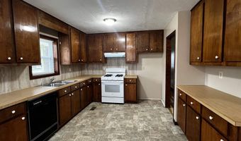 80 Green Ln, Batesville, AR 72501