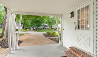 5141 BRADFIELD Dr, Annandale, VA 22003