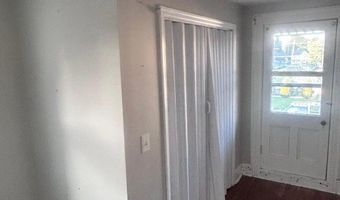 11 Baker St, Andover, NJ 07801