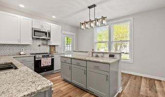 405 Ave 1 NE, Atkins, AR 72823