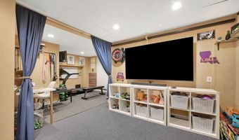 3 Hemion Way, Airmont, NY 10901