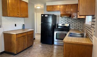 5 Lakeside Ave, Cranston, RI 02910