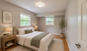 7217 WILBURDALE Dr, Annandale, VA 22003