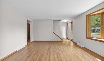 1136 W ROBERTS Ave, Appleton, WI 54914