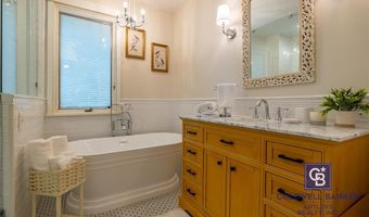 1037 Rumsey Ave, Cody, WY 82414