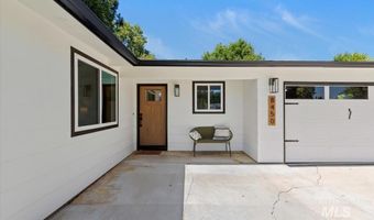 8450 W Canterbury Dr, Boise, ID 83704