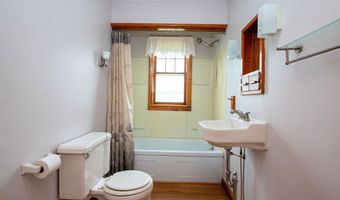217 Bolton Rd, Cabot, VT 05647