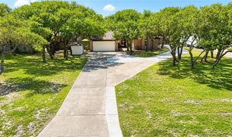 1402 S Saunders St, Aransas Pass, TX 78336
