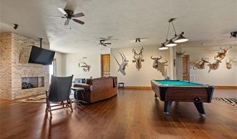 810 Gene Autry Rd, Ardmore, OK 73401