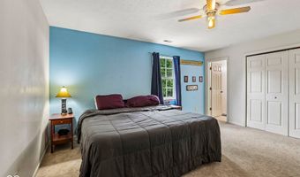 102 Westview Pl, Bargersville, IN 46106