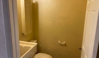 960 CHALMER Dr, Marco Island, FL 34145