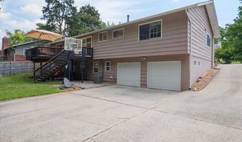 447 Maymont Dr, Ballwin, MO 63011