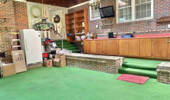 1213 VINE St, Anniston, AL 36207