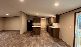 136 Carlton Dr, Batesburg, SC 29006