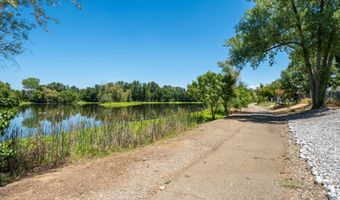 3388 Oak St, Anderson, CA 96007