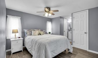 114 Redwood Dr, Barnegat, NJ 08005