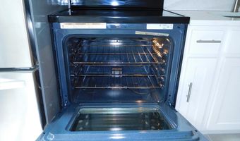80 Carmel Rd 3, Andover, MA 01810