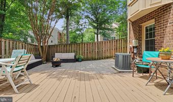 3714 MOUNT AIREY Ln, Annandale, VA 22003