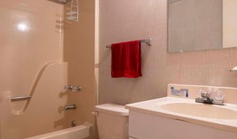 547- B KING St 17B, Basye, VA 22810