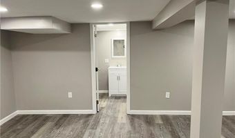 74 Leslie St, Cranston, RI 02910