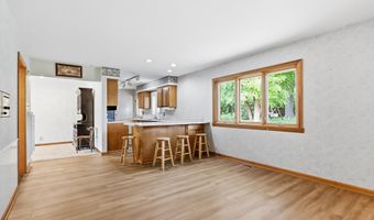 26 W Hill Valley Dr, Indianapolis, IN 46217