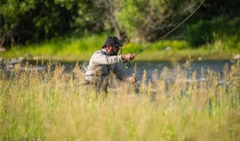 287 Spring Creek Rd, Absarokee, MT 59001