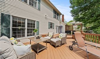 215 Beaumont Trl, Aurora, OH 44202