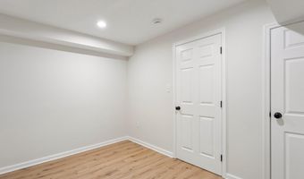 1992 RETTA GILLIAM Ct SE, Washington, DC 20020