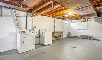 1027 Cedar Ave, Albert Lea, MN 56007