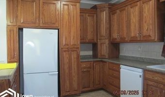 211 Harriman St, Alexander, IA 50420