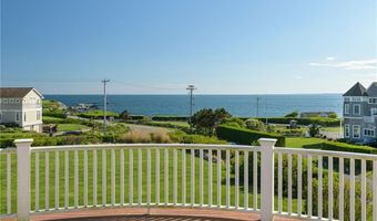 41 Castle Hill Ave, Newport, RI 02840