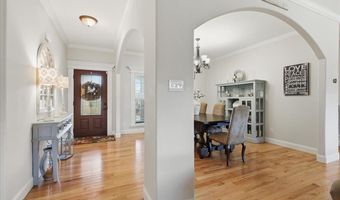 1179 Linford Cir, Alcoa, TN 37701