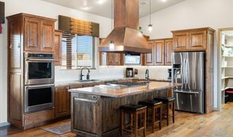 2275 W Canta Libre Rd, Chino Valley, AZ 86323