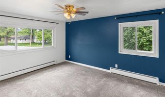4301 Chantel Dr, Alton, IL 62002