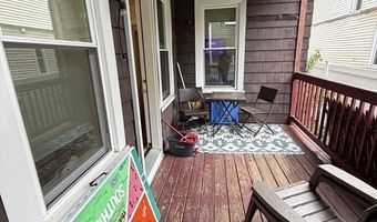 9 Mohawk Rd 1, Boston, MA 02127