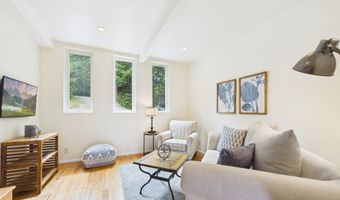 7090 Fickle Hill Rd, Arcata, CA 95521